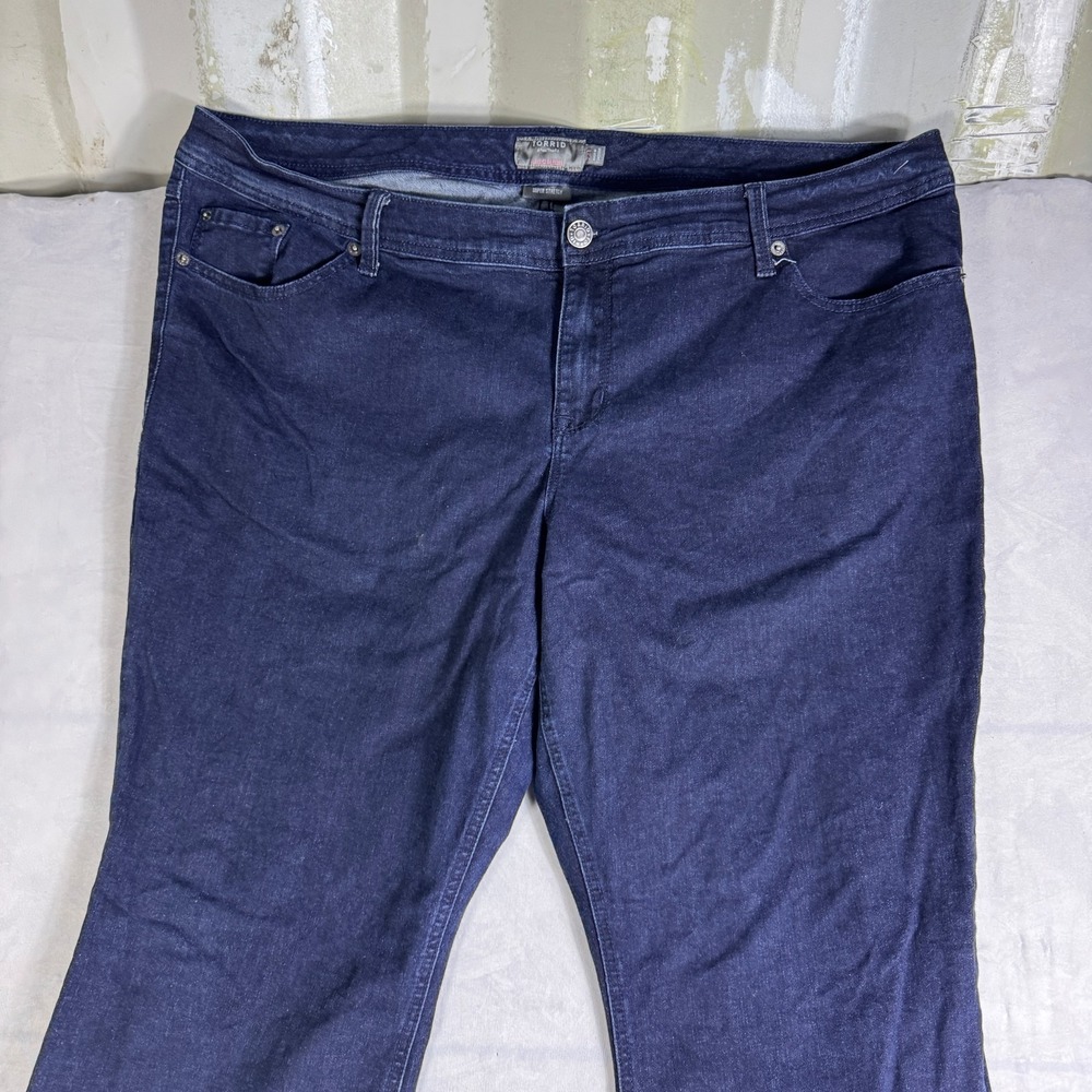 Torrid Womens Luxe Slim Bootcut Jeans Indigo Blue Denim Super Stretch Size 22 T - Picture 3 of 16